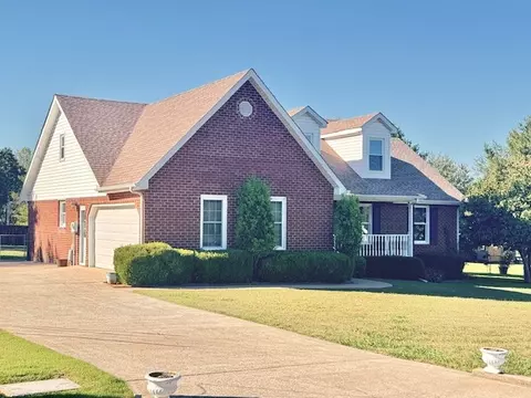 876 Libby St, Smyrna, TN 37167