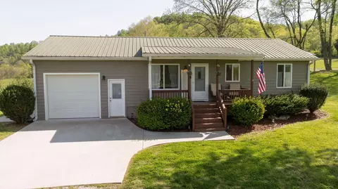 1907 Evergreen Rd, Thompsons Station, TN 37179