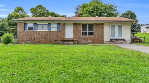 9037 Waconda Shore Dr, Chattanooga, TN 37416