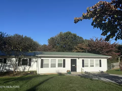 1805 Rambling Rd, Knoxville, TN 37912