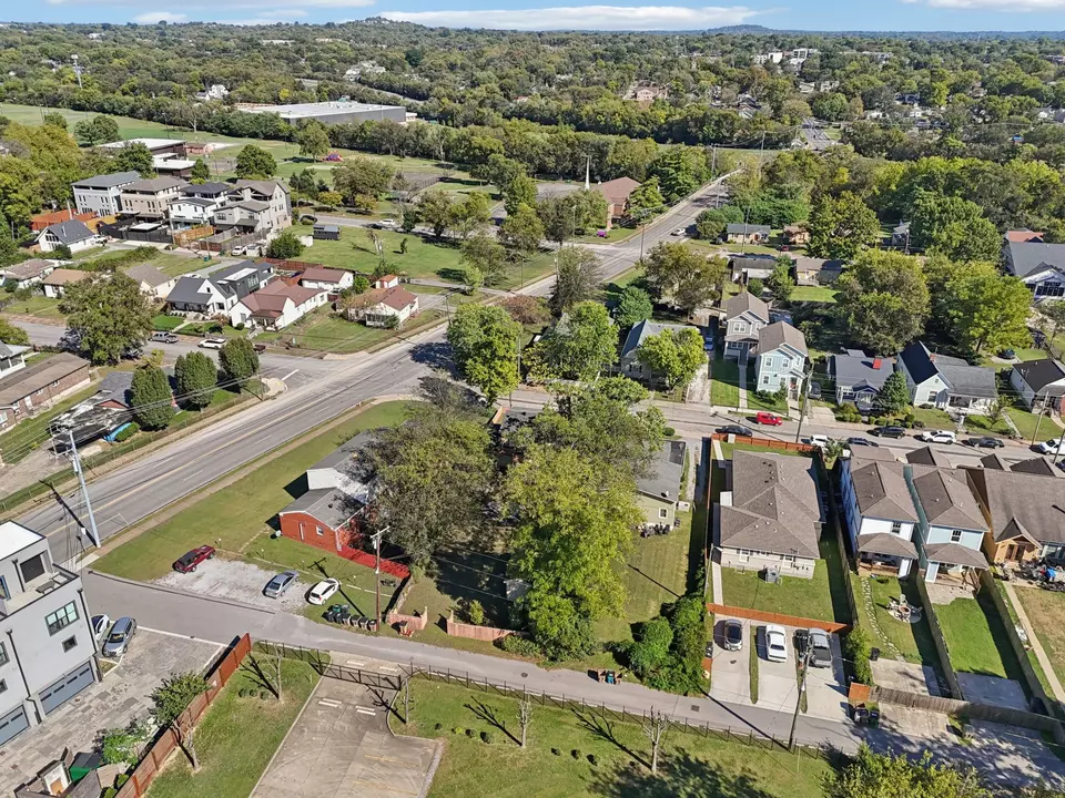 View/Area - 824 N 5th St, Nashville, TN 37207 photo 3 of 8
