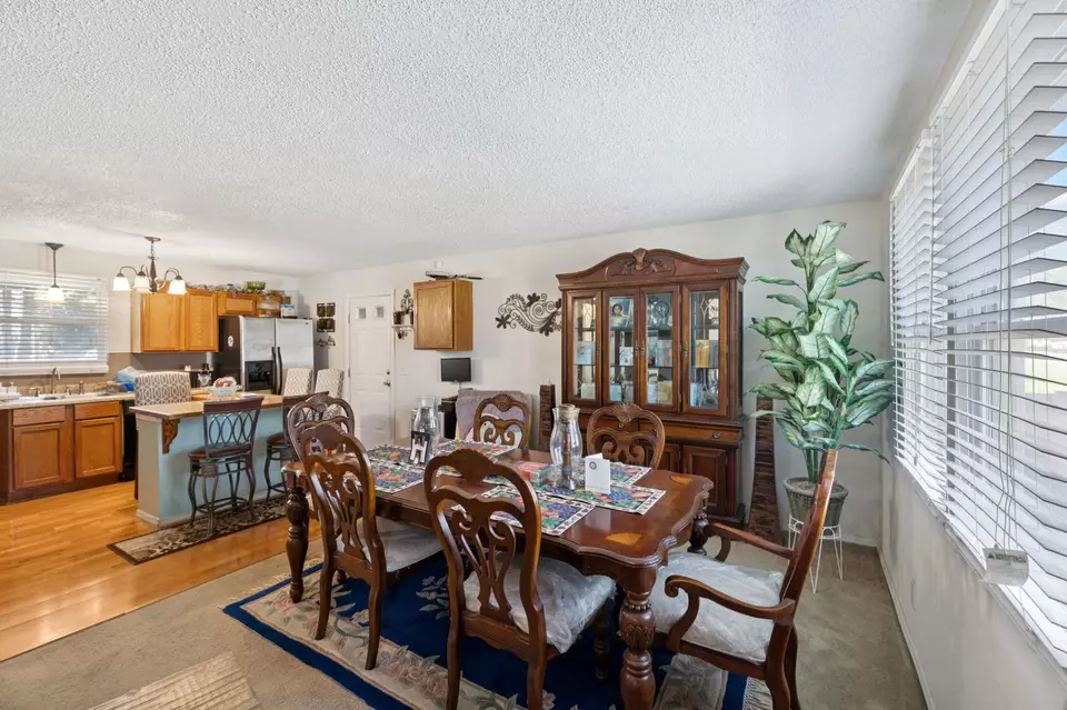Dining - 824 N 5th St, Nashville, TN 37207 photo 1 of 5