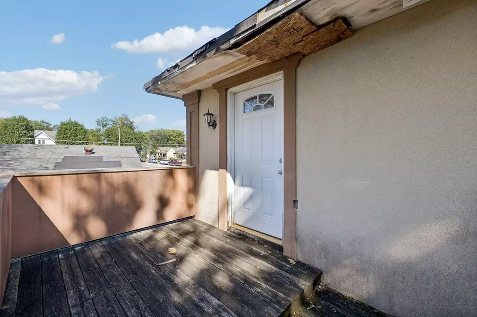 Exterior - 824 N 5th St, Nashville, TN 37207 photo 5 of 13