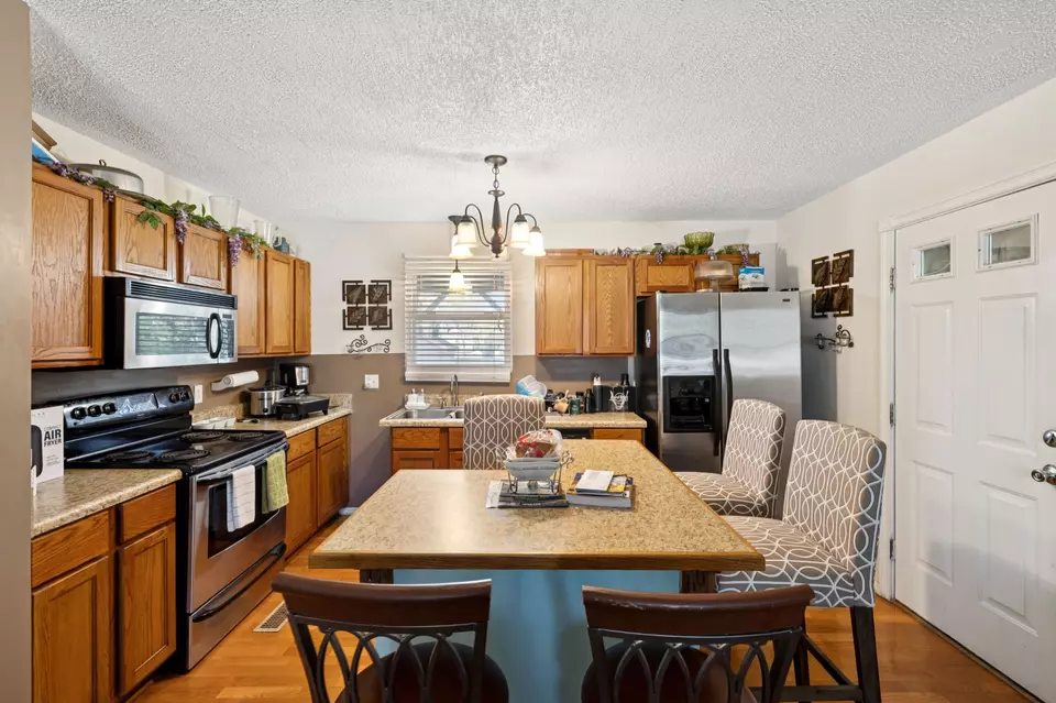 Kitchen - 824 N 5th St, Nashville, TN 37207 photo 2 of 2