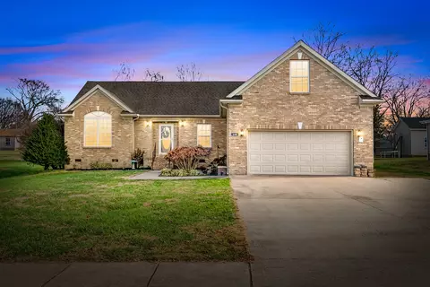 100 Daven Dr, Hopkinsville, KY 42240
