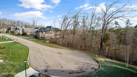 65 Viewcrest Ln, Knoxville, TN 37932