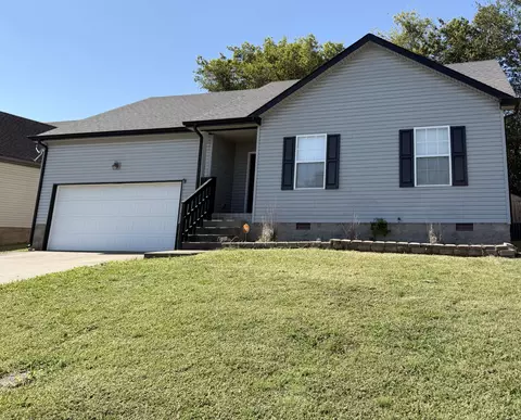 1354 Whitt Ln, Clarksville, TN 37042