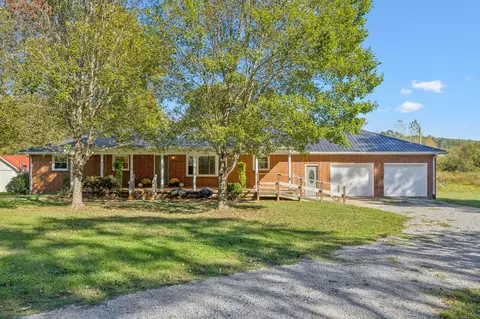 10446 Bold Springs Rd, Mcewen, TN 37101