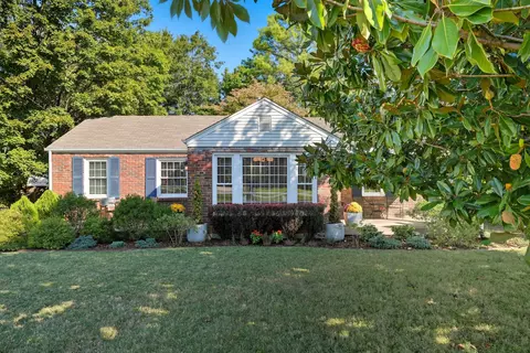 1105 Haysboro Ave, Nashville, TN 37216