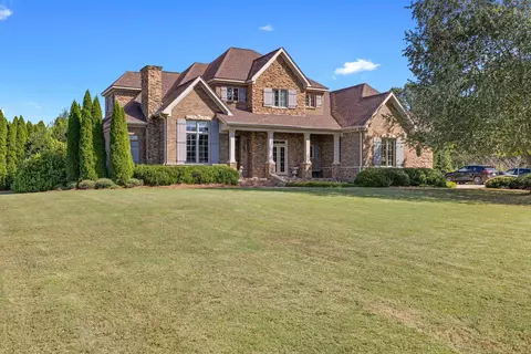 341 Mallard Lake Dr, Killen, AL 35645