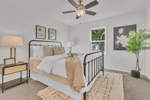 Bedroom - 44 Flint Dr, Decherd, TN 37324 photo 1 of 6