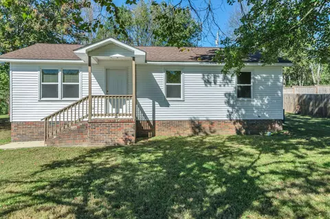 Exterior - 44 Flint Dr, Decherd, TN 37324 photo 6 of 7