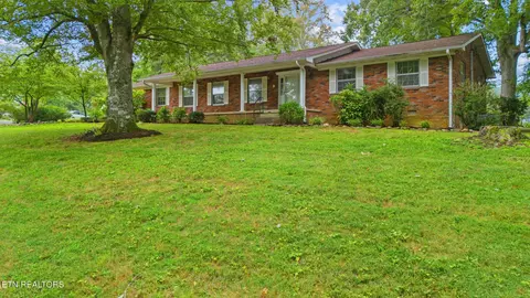 749 Tamiami Tr, Knoxville, TN 37924