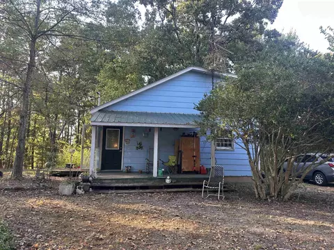 5865 Enville Rd, Henderson, TN 38340