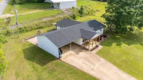 131 Pettigrew St, Parsons, TN 38363