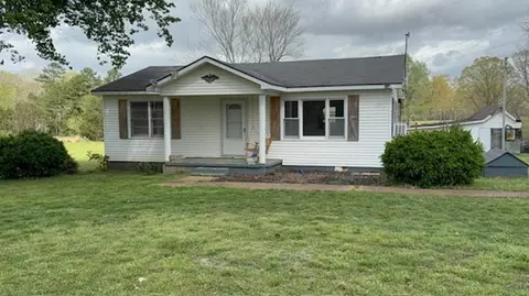 240 Bensontown Dr, Savannah, TN 38372