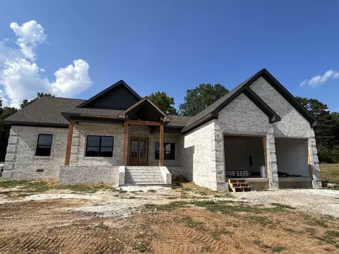 795 Cordova Cv, Savannah, TN 38372