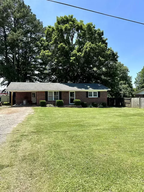 380 County Home Rd, Savannah, TN 38372