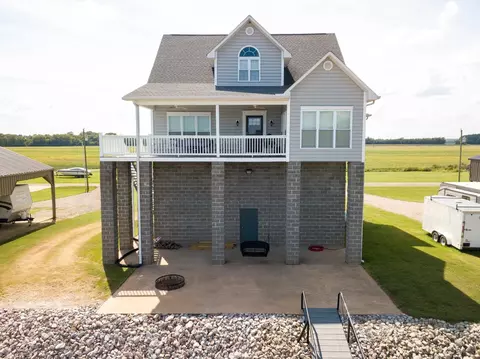 40 Barefoot Trl, Adamsville, TN 38310