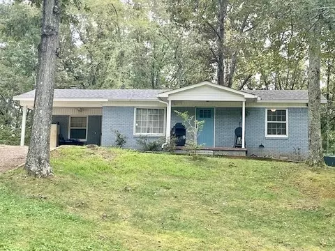 1490 Old Town Loop, Savannah, TN 38372