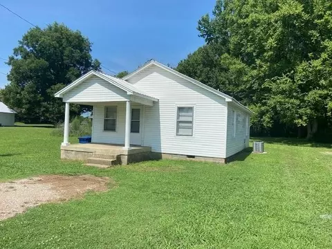 310 Mabry Cir, Savannah, TN 38372