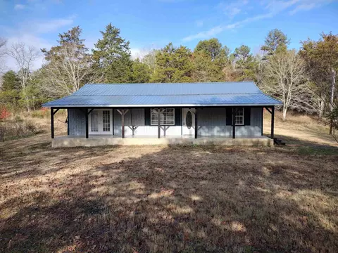 3815 Old Town Loop, Savannah, TN 38372