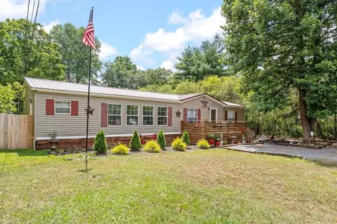 260 Reels Cove Rd, Whitwell, TN 37397