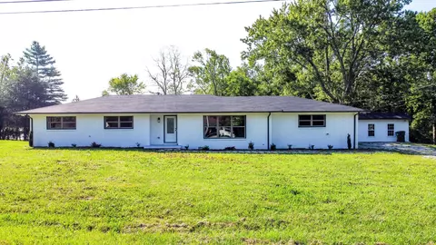 157 Sandra Ln, Crossville, TN 38555