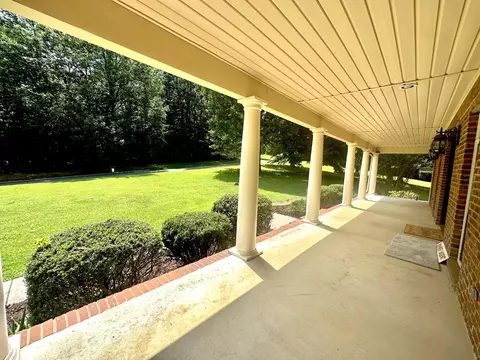 526 Big Cedar Dr, Dunlap, TN 37327 photo 3