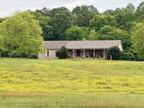 667 Chandler Rd, Chickamauga, GA 30707