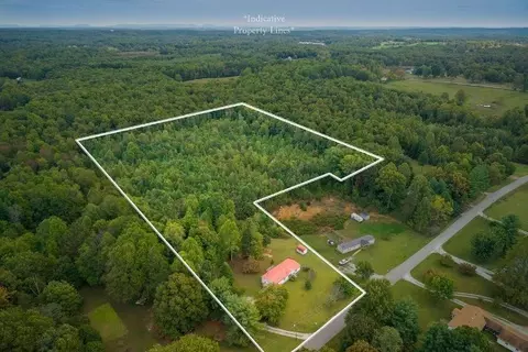 500 Moonlight Trl, Sparta, TN 38583