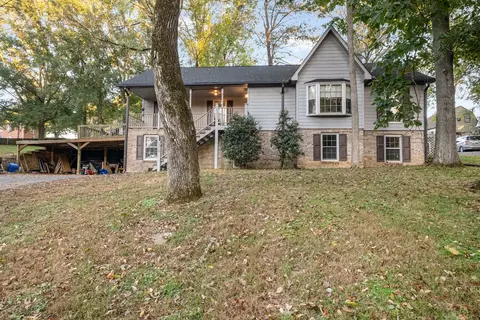310 Andes Dr, Columbia, TN 38401