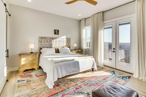 Bedroom - 99 Bald Eagle Rd, Hilham, TN 38568 photo 2 of 3