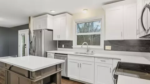 131 Elnora Dr, Hendersonville, TN 37075