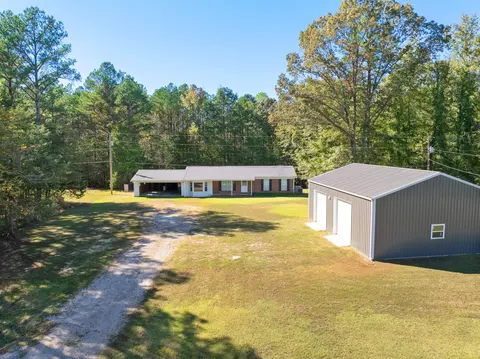 9915 Sardis Scotts Hill Rd, Scotts Hill, TN 38374