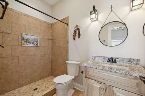 Bath - 105 Barbara Spears Rd, Morrison, TN 37357 photo 6 of 7