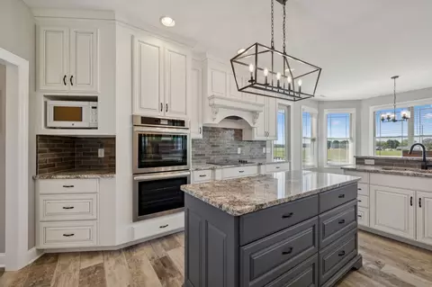 Kitchen - 105 Barbara Spears Rd, Morrison, TN 37357 photo 1 of 4