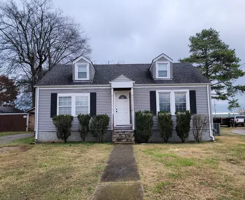 1022 Poplar Ave, Murfreesboro, TN 37129