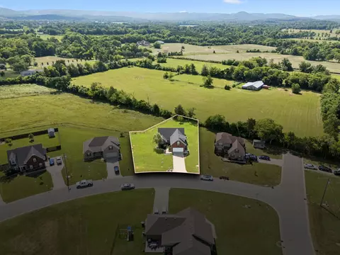 7939 Peridot Cir, Murfreesboro, TN 37127