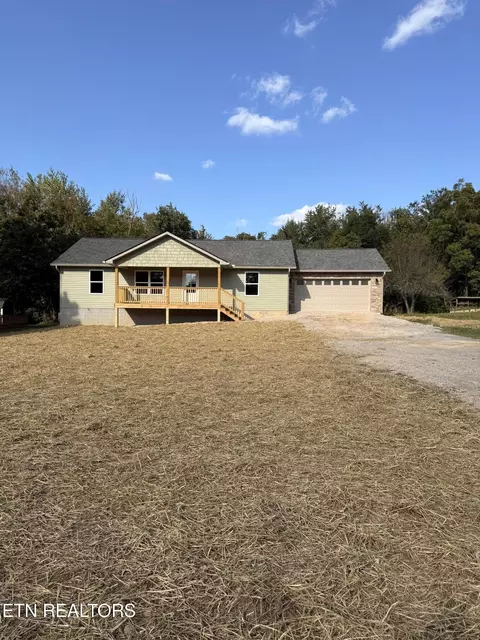 99 Justice St, Crossville, TN 38555