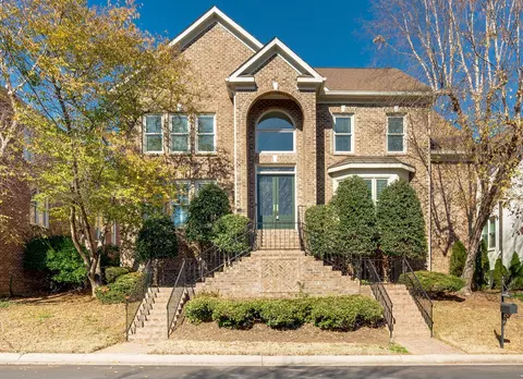 327 Whitworth Way, Nashville, TN 37205
