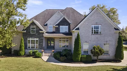 2804 Battleground Dr, Murfreesboro, TN 37129