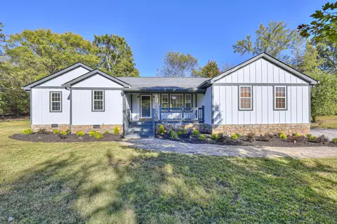 1380 Haley Rd, Watertown, TN 37184