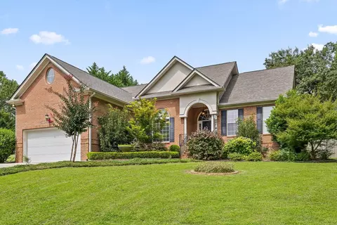 3127 Hamill Rd, Hixson, TN 37343