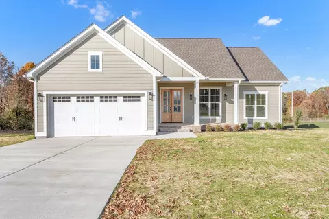 1111 Abiff Rd, Bon Aqua, TN 37025