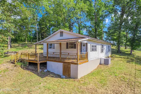 2323 Stock Creek Rd, Knoxville, TN 37920