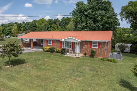 8893 Holmes Creek Rd, Smithville, TN 37166