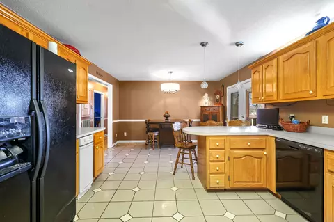 Kitchen - 126 4th Ave N, Baxter, TN 38544 photo 1 of 3