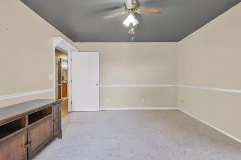 Bedroom - 126 4th Ave N, Baxter, TN 38544 photo 2 of 7