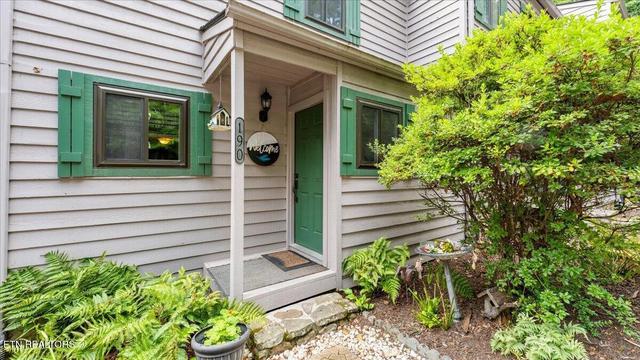 190 Hickory Nut Dr, Clinton, TN 37716